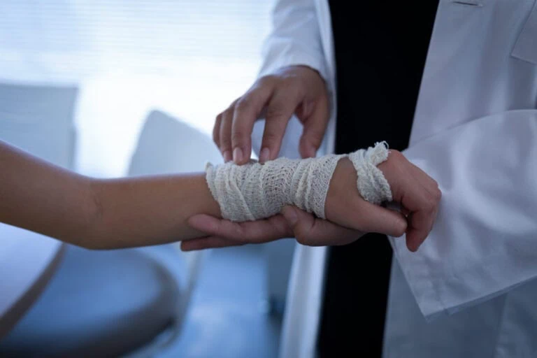 Understanding Personal Injury Claims in Florida: How Damages Are Calculated